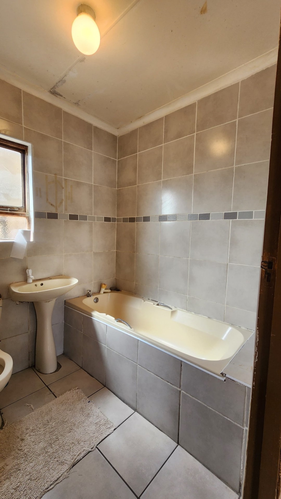 2 Bedroom Property for Sale in Motherwell Nu 9 Eastern Cape